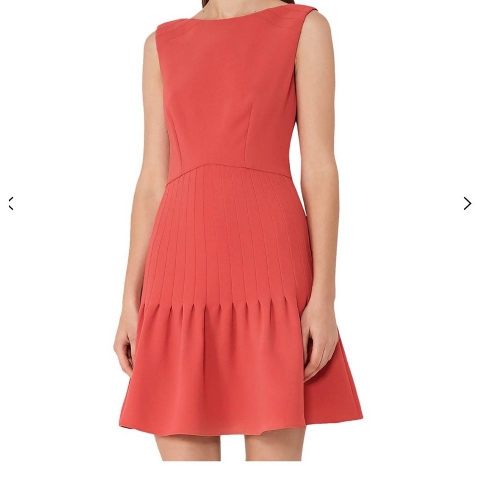 Reiss Sleeveless Coral Dress Pleated‎ Fit and Flare Size 8 USA